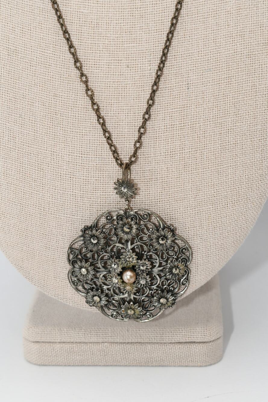 Vintage Silver Tone Filigree Floral Pendant Necklace Faux Pearl Marcasite